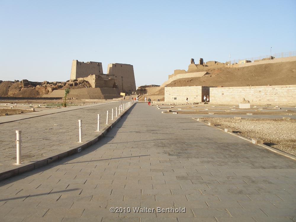Edfu Tempel 01