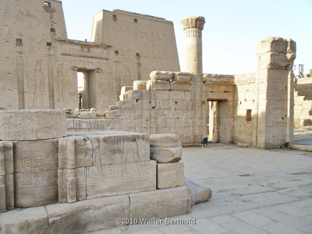 Edfu Tempel 04