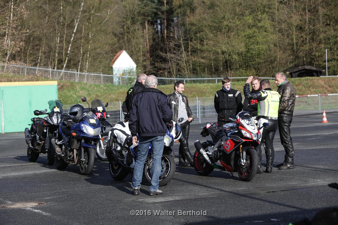 2016 4 16 BTN Heidbergring Social-108