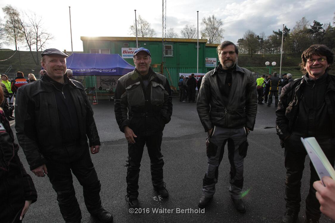 2016 4 16 BTN Heidbergring Social-71