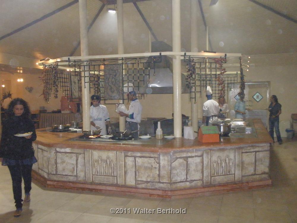 Hotel Atlantis 63