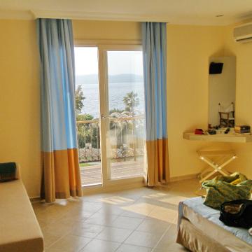 Hotel Atlantis 01
