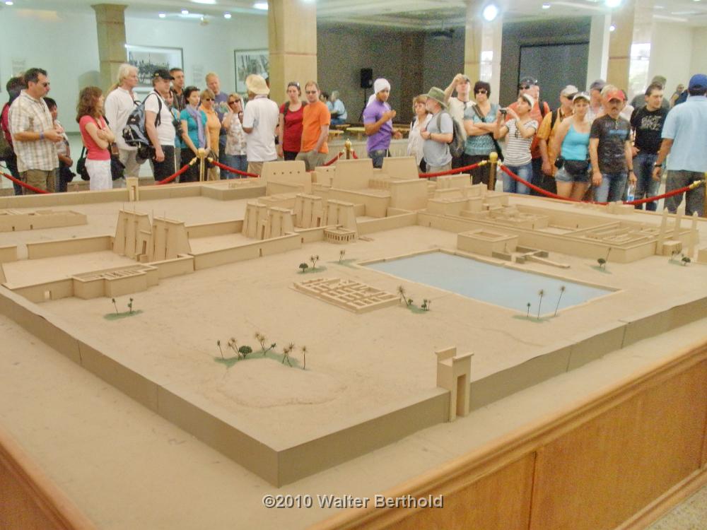 Karnak 01