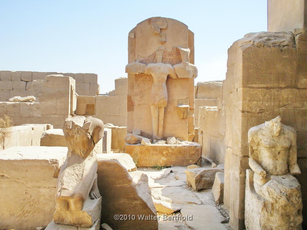 Karnak 40