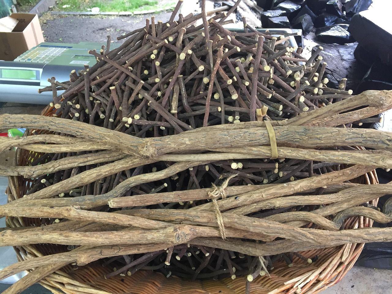 Suessholz-2243175_1280