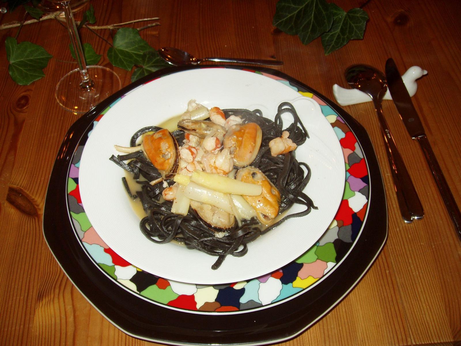 SwNudelnMeeresfruechte